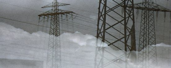 Power pylons and lines rising out of a sea of clouds – double exposure, multiple exposure, n-fold exposure, superposition, 二重露光, 多重露光, n重露光, 重ね合わせ, 35mm colour film, karakorum, Stefan Paulus
